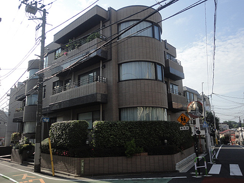 コスモリヴェール小石川の外観写真 - 文京区小石川3丁目9番1号