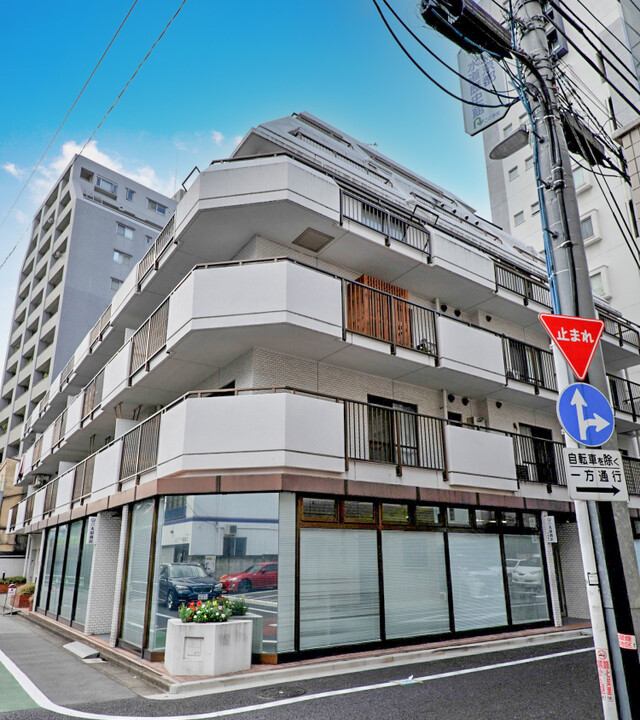 クレール本郷のエントランス・共用部