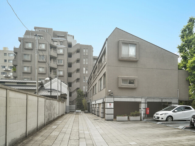 アクティス本郷真砂坂上の外観写真 - 文京区本郷4丁目12番8号