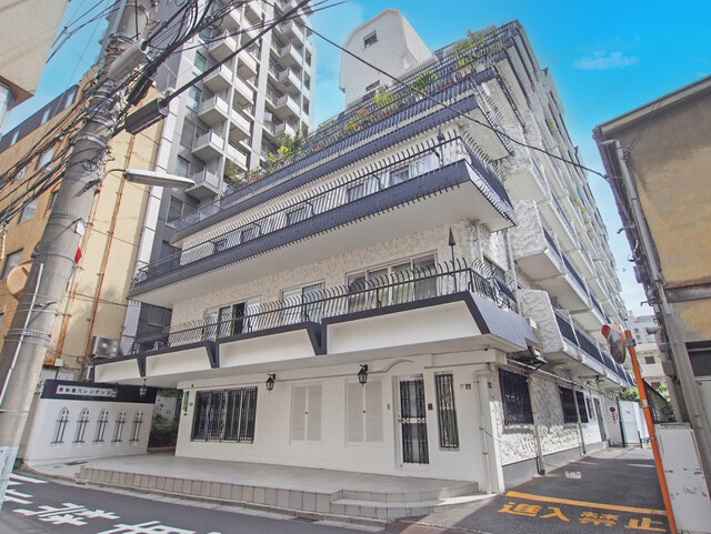 秀和狸穴レジデンスの外観写真 - 港区麻布台3丁目4番7号