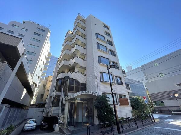 ヴェルデ六義園の外観写真 - 文京区本駒込6丁目13番4号