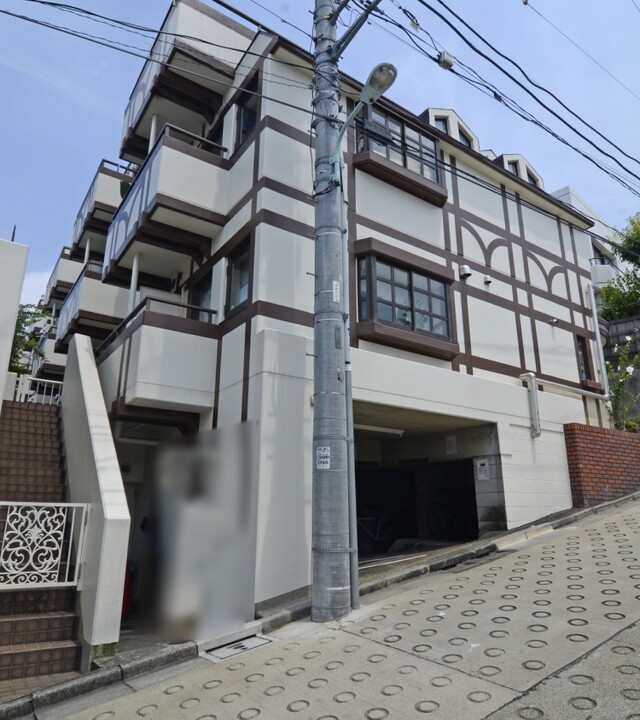 代々木上原ダイカンプラザのエントランス・共用部