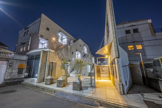 スカーラ神宮前の外観写真 - 渋谷区神宮前5丁目39番8号