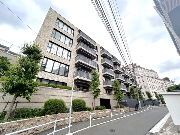 オープンレジデンシア広尾ザ・ハウスの外観写真 - 渋谷区広尾4丁目2番14号