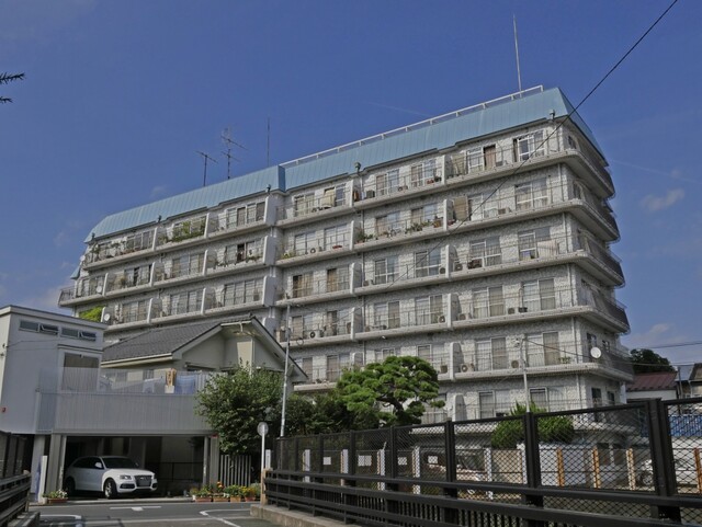 秀和上野毛レジデンスの外観写真 - 世田谷区上野毛3丁目13番8号