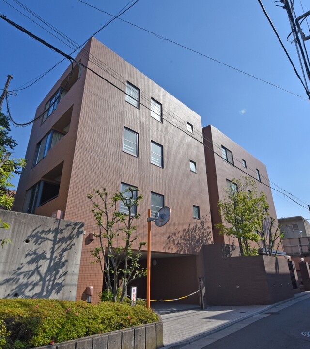 フェアロージュ神宮前の写真 4枚目