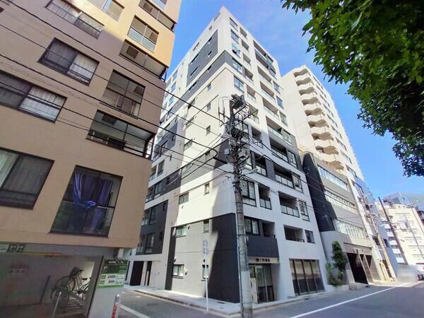 グリーンパーク八丁堀桜川公園の外観写真 - 東京都心の高級マンション