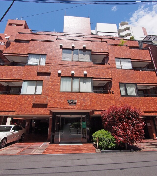 南青山マンションの写真 3枚目