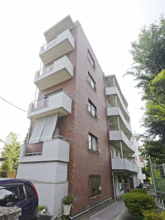 フェニックスコーポラス上野毛の外観写真 - 世田谷区玉川2丁目8番8号