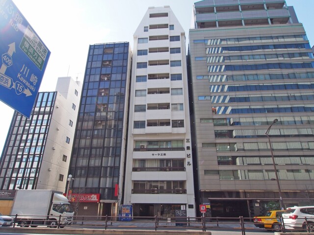 サーラ三田の外観写真 - 港区三田3丁目4番20号