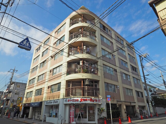 シャンボール尾山台の外観写真 - 世田谷区等々力5丁目6番1号