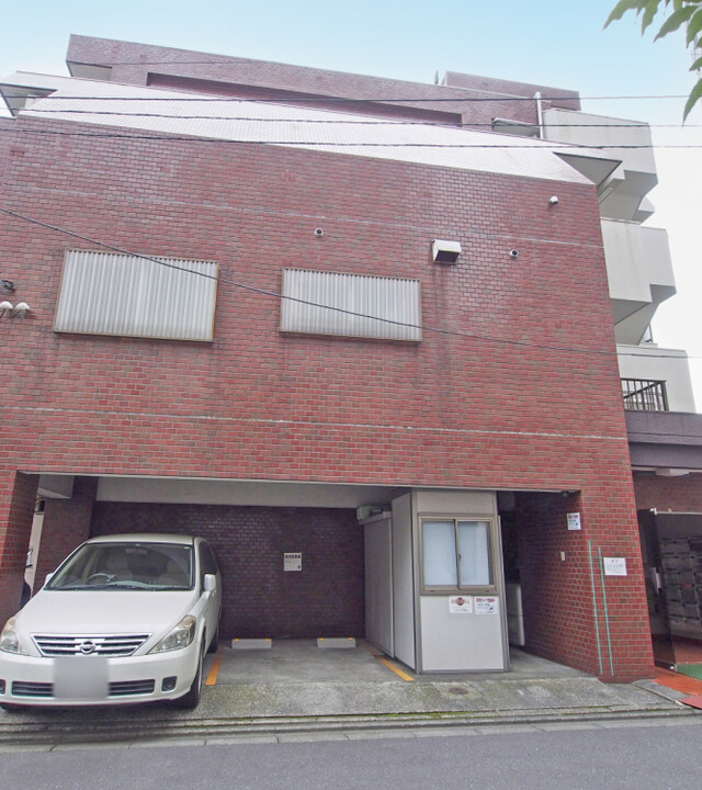 ベラパルト三田の外観写真 - 港区三田5丁目9番6号