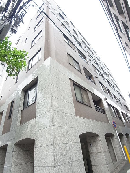 ウィスティリアコート代官山の外観写真 - 渋谷区代官山町10番14号