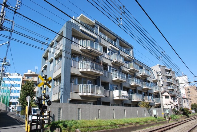 グリーンコート代々木のエントランス・共用部