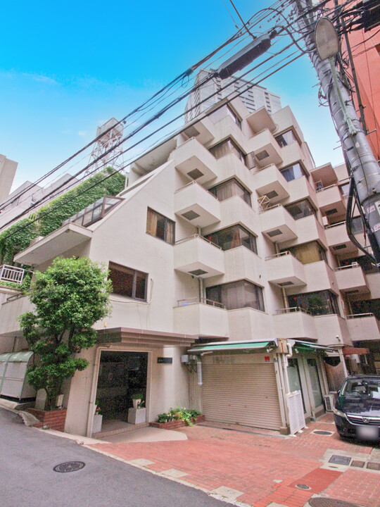 赤坂グリーンハイツの外観写真 - 港区赤坂2丁目21番22号