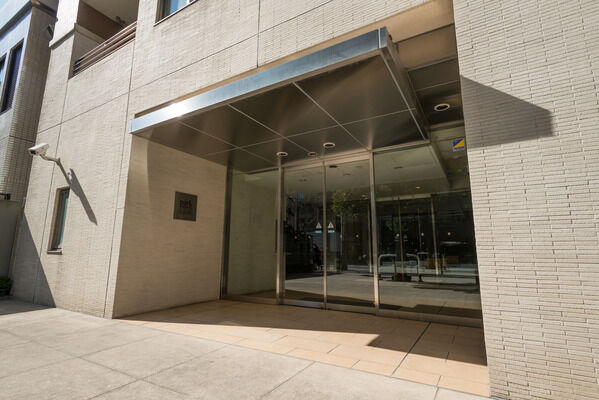 パークホームズ文京白山の外観写真 - 文京区本駒込1丁目1番16号