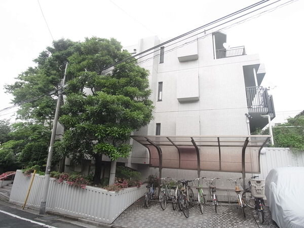 パークハイム自由が丘のエントランス・共用部