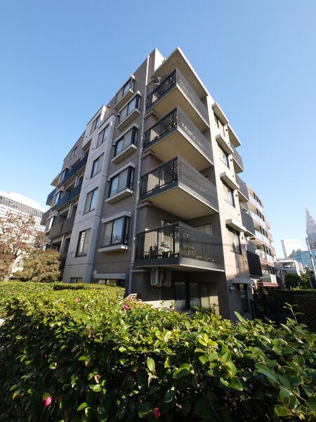 プリンスハイツ代々木の外観写真 - 渋谷区代々木3丁目11番7号