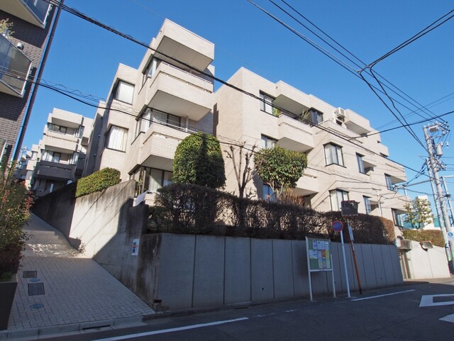 スカーラ代々木上原のエントランス・共用部