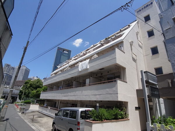 パルナス代々木のエントランス・共用部