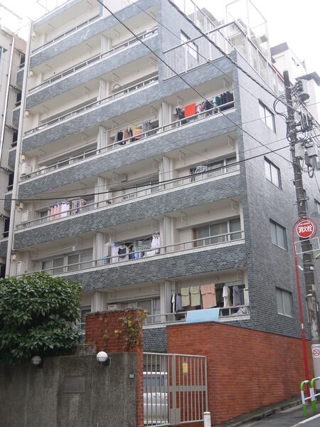 成城コーポの外観写真 - 世田谷区成城2丁目36番13号