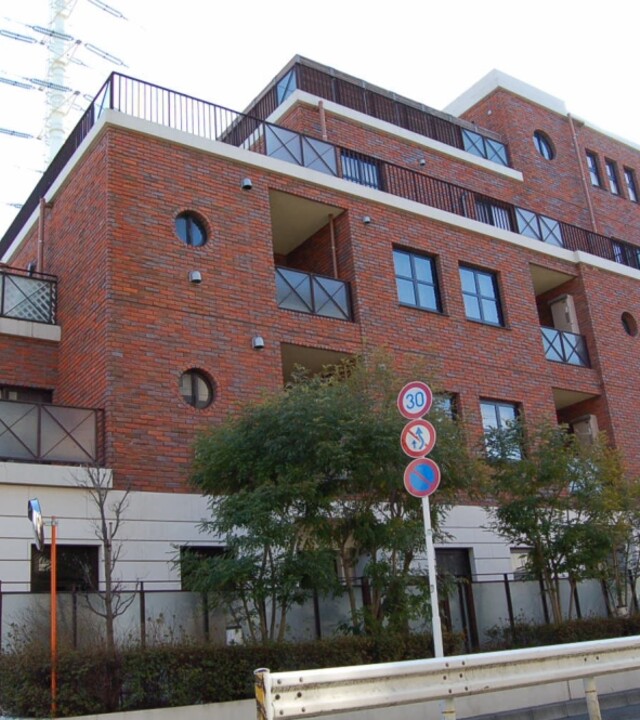 デュークスカーラ成城の写真 3枚目