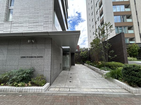 ライオンズアイル渋谷松濤の写真 4枚目