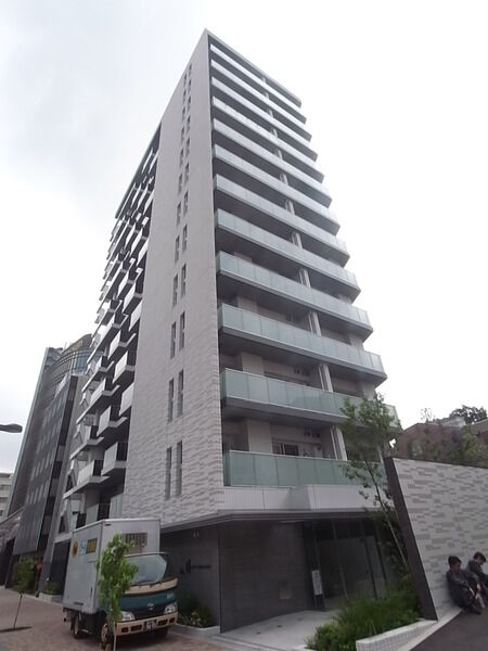 ライオンズアイル渋谷松濤の外観写真 - 渋谷区松濤2丁目20番1号