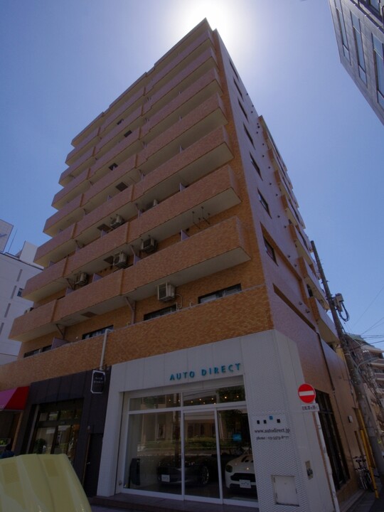 ライオンズマンション麻布の外観写真 - 港区東麻布1丁目13番2号