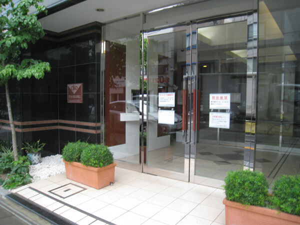 クリオ文京本駒込の外観写真 - 文京区本駒込5丁目40番5号