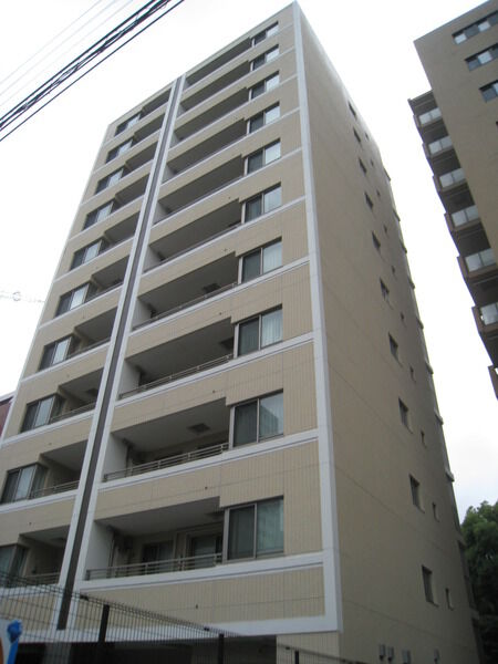 グランスイート六義園の外観写真 - 文京区本駒込6丁目13番19号