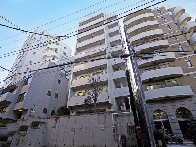 ステージファースト代々木公園の外観写真 - 渋谷区富ヶ谷1丁目46番3号