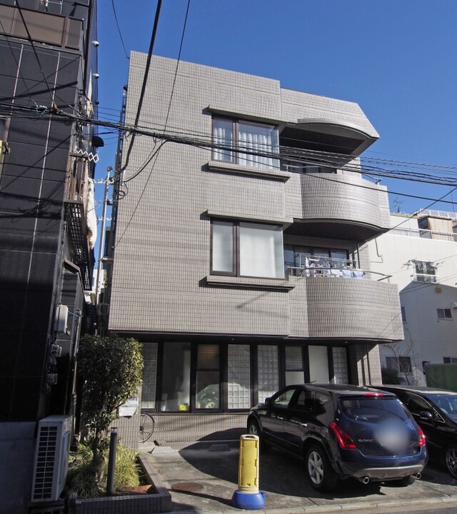 カーム白山のエントランス・共用部