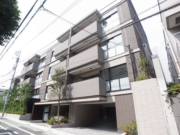 パークナード元麻布のエントランス・共用部