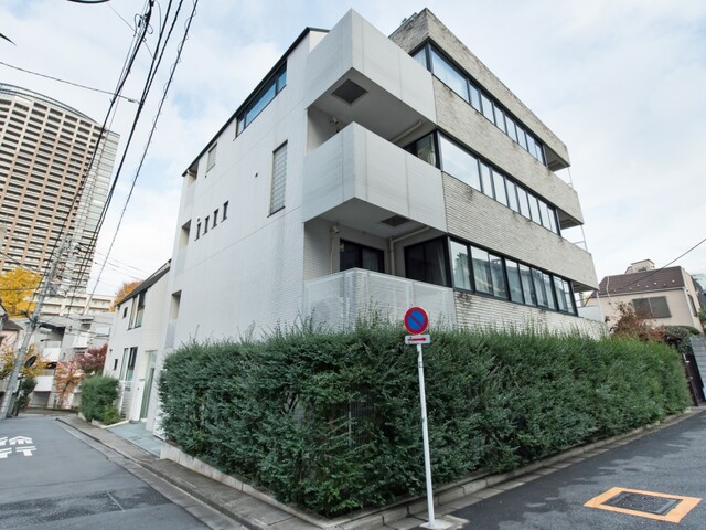 日向坂ハウスの外観写真 - 港区三田1丁目12番17号