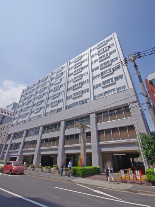 たつむら青山マンションのエントランス・共用部