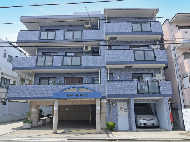 セザール代々木の外観写真 - 渋谷区代々木3丁目8番6号