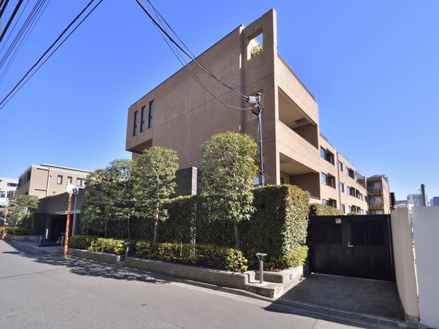 グレディール赤坂の外観写真 - 港区赤坂7丁目6番65号