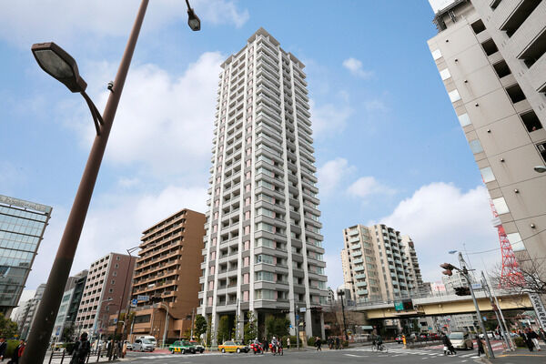 サンウッド三田パークサイドタワーの外観写真 - 港区三田1丁目3番24号