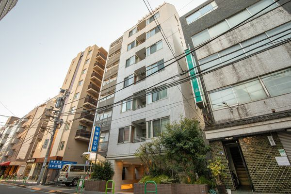 オープンレジデンシア南青山ウエストテラスの外観写真 - 港区南青山2丁目19番2号