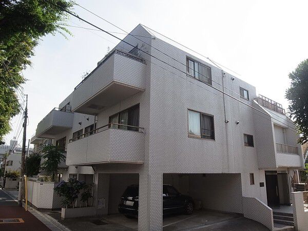 サンビューハイツ第二元麻布の外観写真 - 港区元麻布2丁目10番2号
