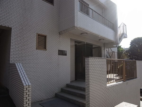 サンビューハイツ第二元麻布のエントランス・共用部