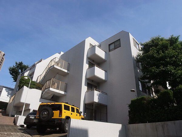 サンビューハイツ第二元麻布の写真 3枚目