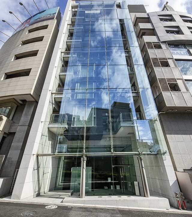 神宮前シティタワーのエントランス・共用部