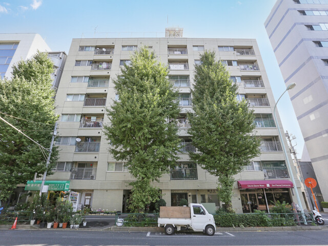 エザンス白山の外観写真 - 文京区白山1丁目19番5号