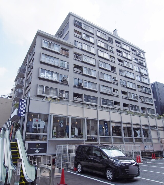 麻布十番中央マンションのエントランス・共用部