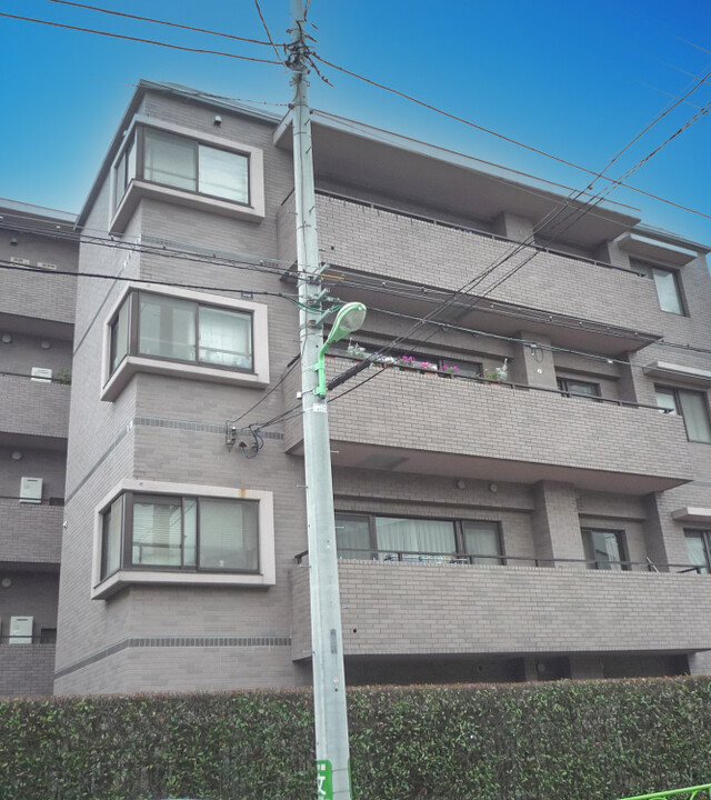 深沢ホームズの写真 4枚目