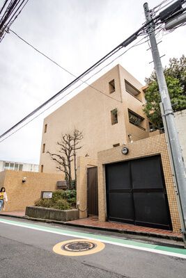 イースタンホームズ上原の外観写真 - 渋谷区上原2丁目21番11号