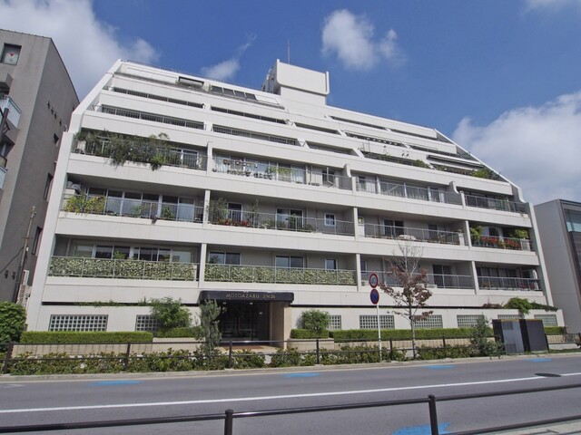 麻布三生マンションの外観写真 - 港区元麻布2丁目14番26号