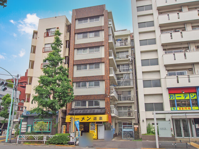 富士見マンションの外観写真 - 渋谷区代々木3丁目38番11号